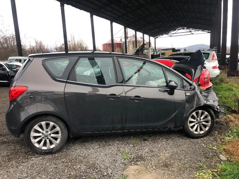 Opel Meriva 1.4 БЕНЗИН  B14XER, снимка 3 - Автомобили и джипове - 47587477