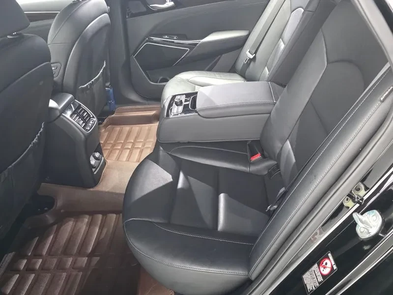 Kia K7 K7 3.0 Gdi Noblesse, снимка 11 - Автомобили и джипове - 55000175
