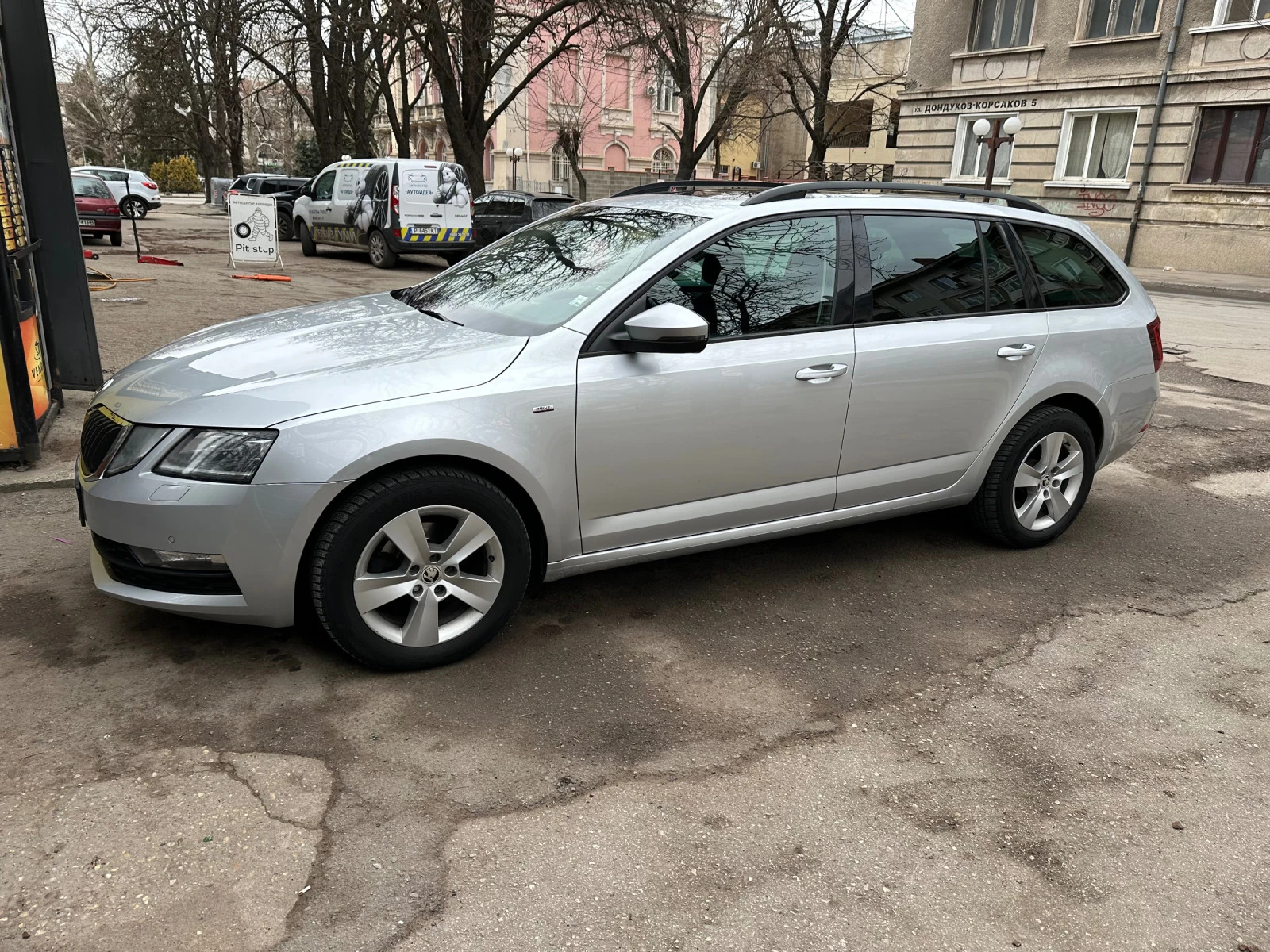 Skoda Octavia 1.6TDI DSG 115PS - изображение 3