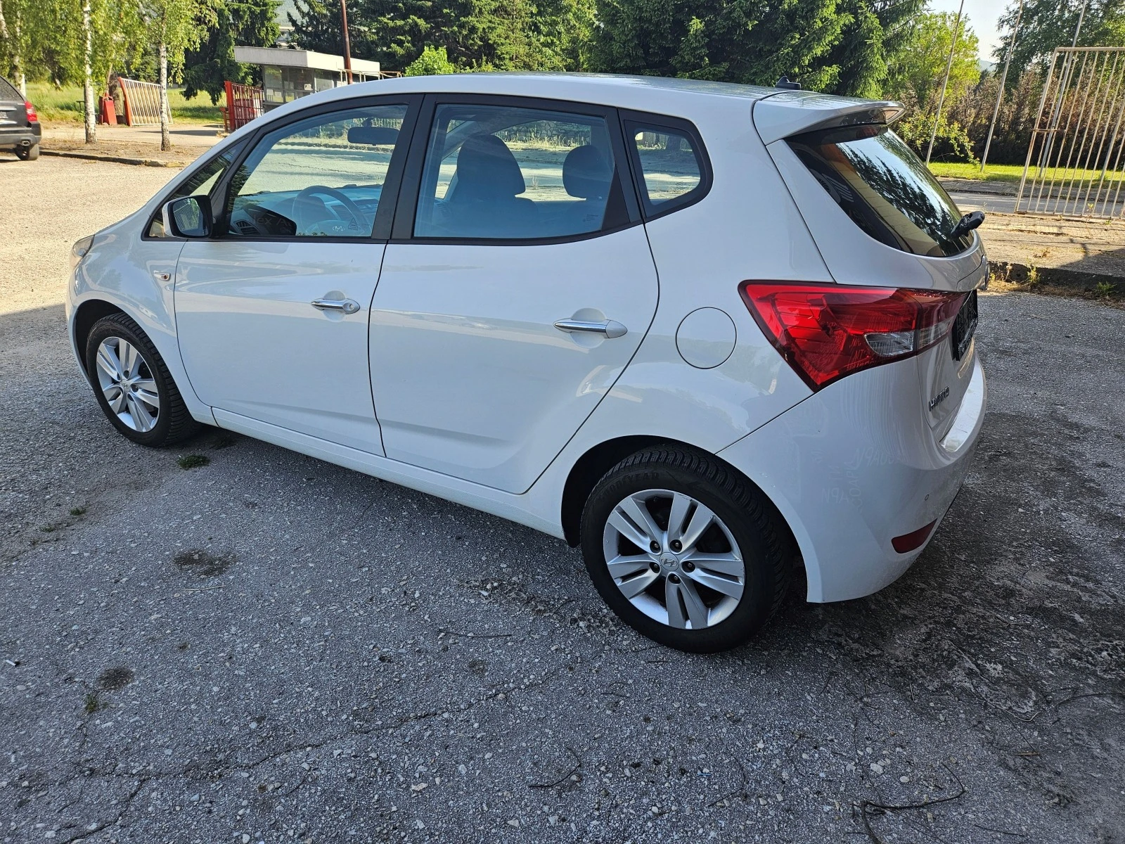 Hyundai Ix20 1.4 БЕНЗИН / EURO 5B - изображение 6