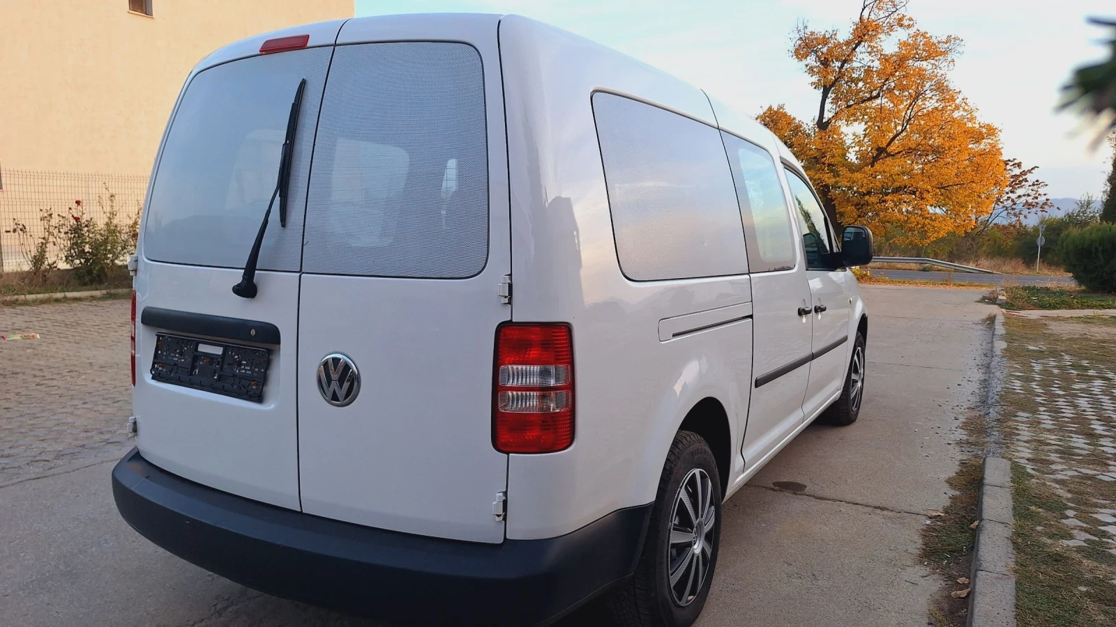 VW Caddy Caddy tdi klima maxi 5mesta  - изображение 4