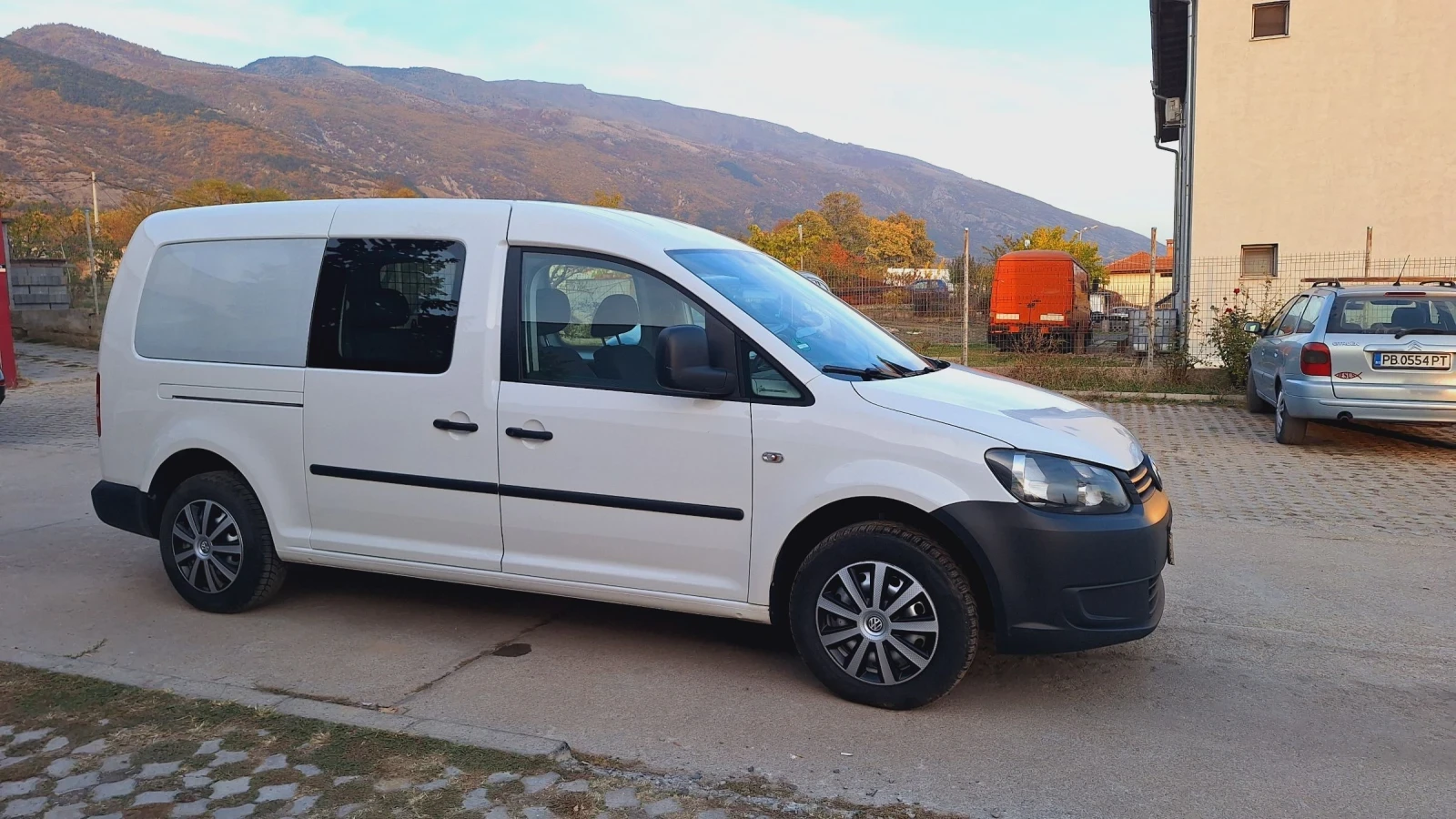 VW Caddy Caddy tdi klima maxi 5mesta  - изображение 3