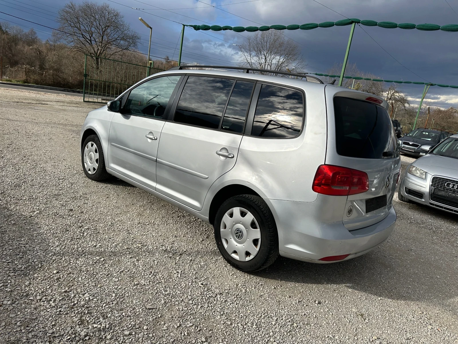 VW Touran 1.6 TDI - изображение 6