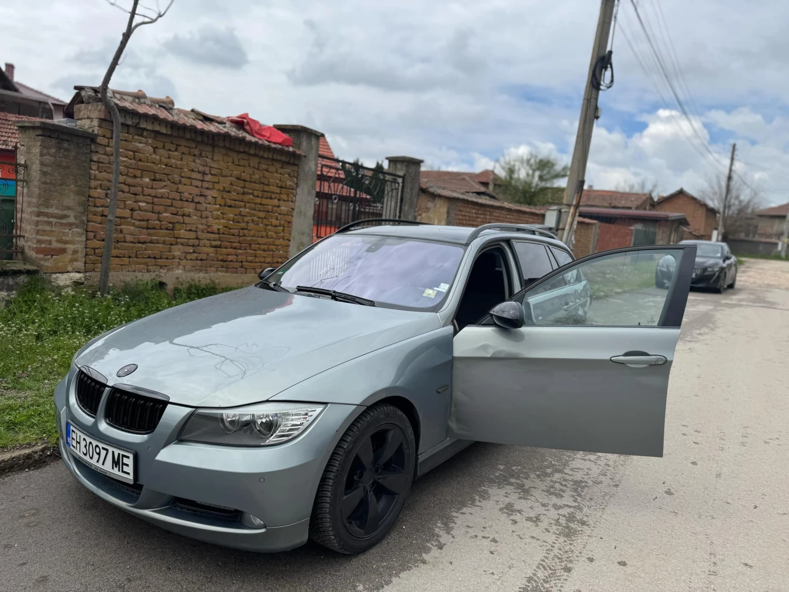 BMW 320 2.0 - изображение 8