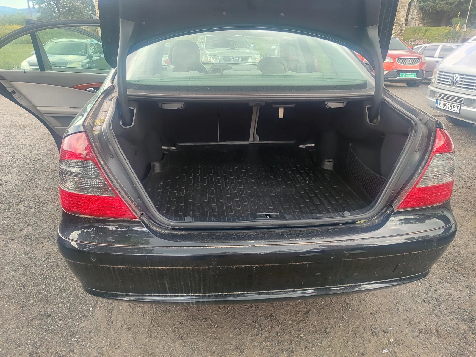 Mercedes-Benz E 220  - изображение 9