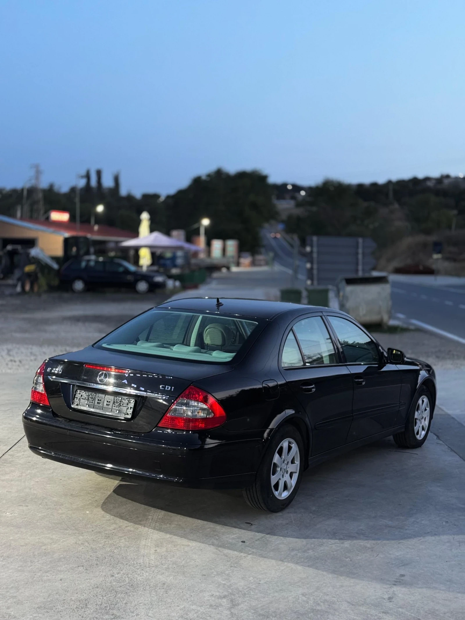 Mercedes-Benz E 220 | Mobile.bg   10
