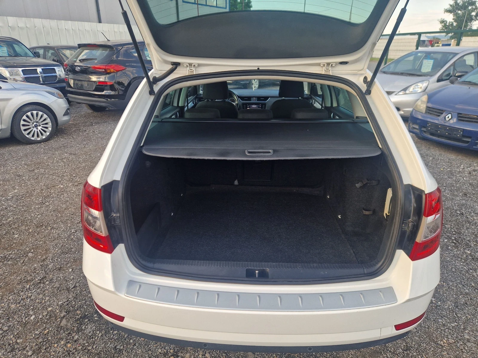 Skoda Octavia 1.6TDI 116PS.EVRO 6 ITALIA - изображение 6