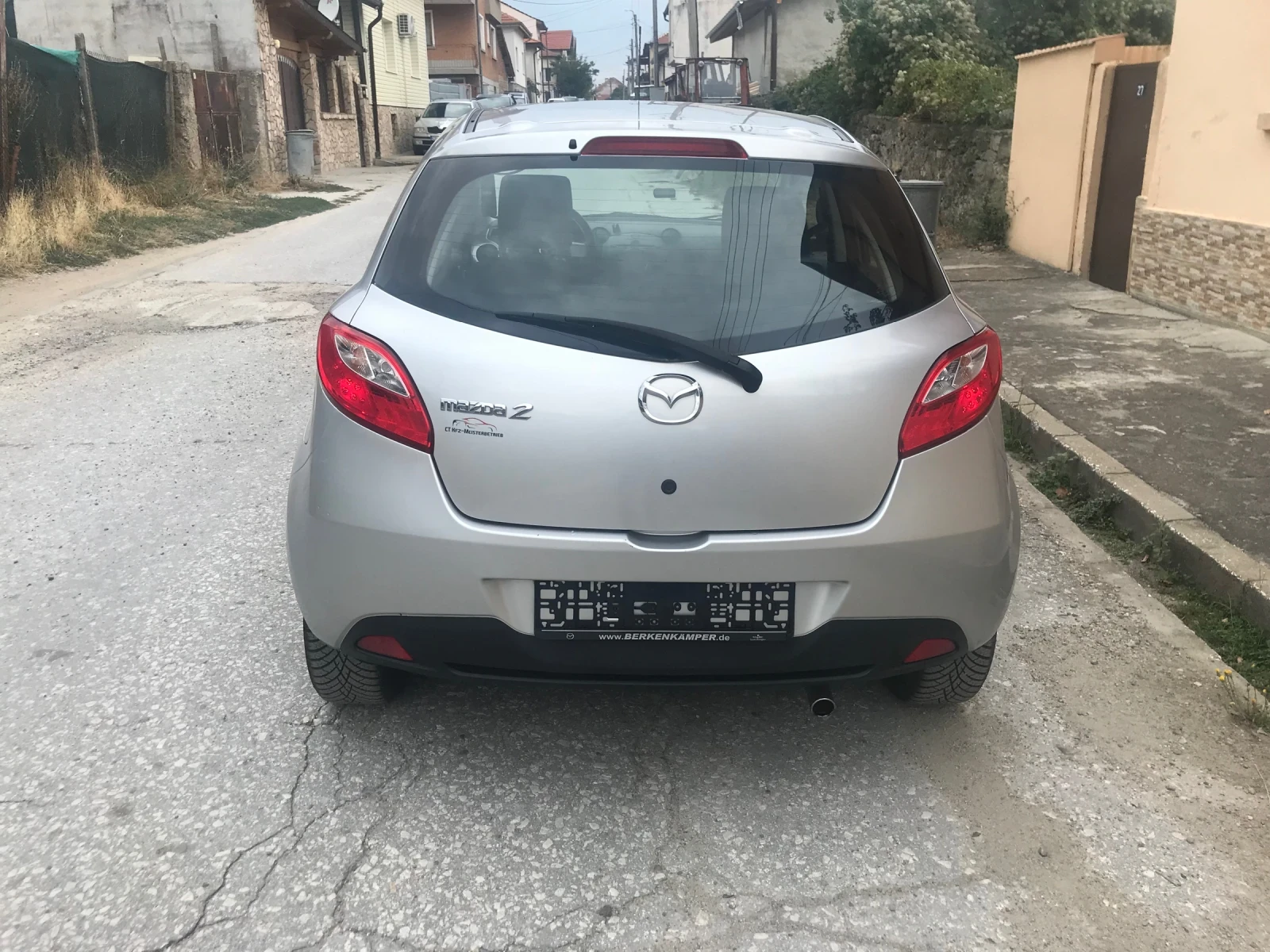 Mazda 2 1.5I AVTOMATIK - изображение 4