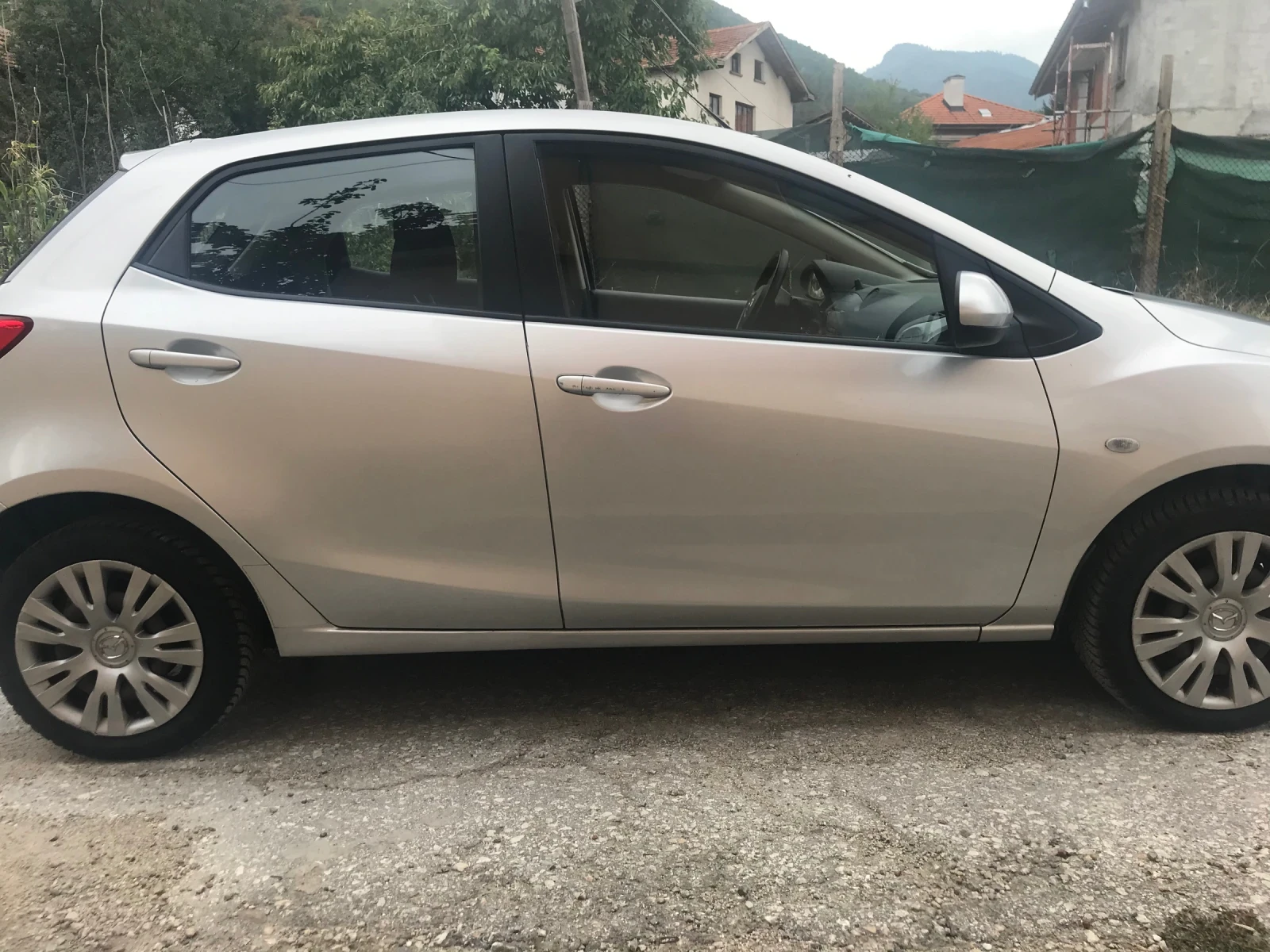 Mazda 2 1.5I AVTOMATIK - изображение 7