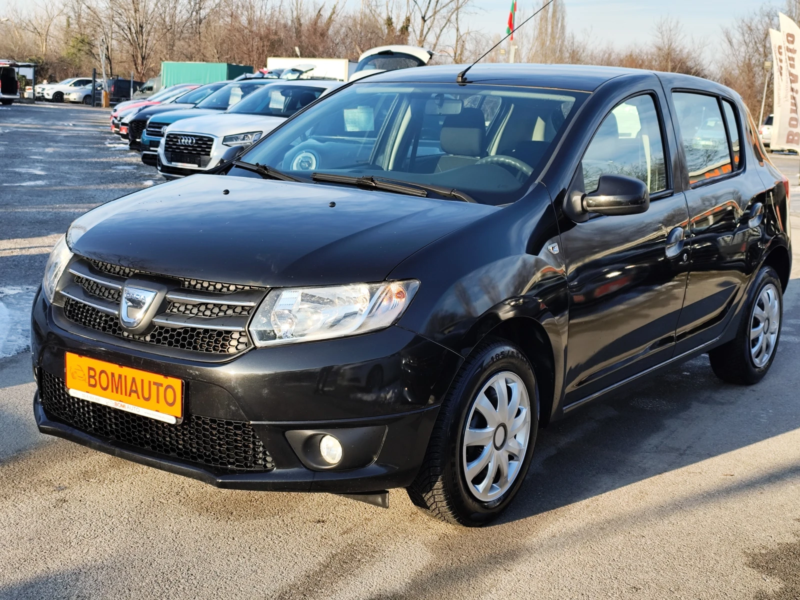 Dacia Sandero 1.2i* ������ ������* EURO5B* NAVI* 82000km!*  | Mobile.bg � ����������� 1