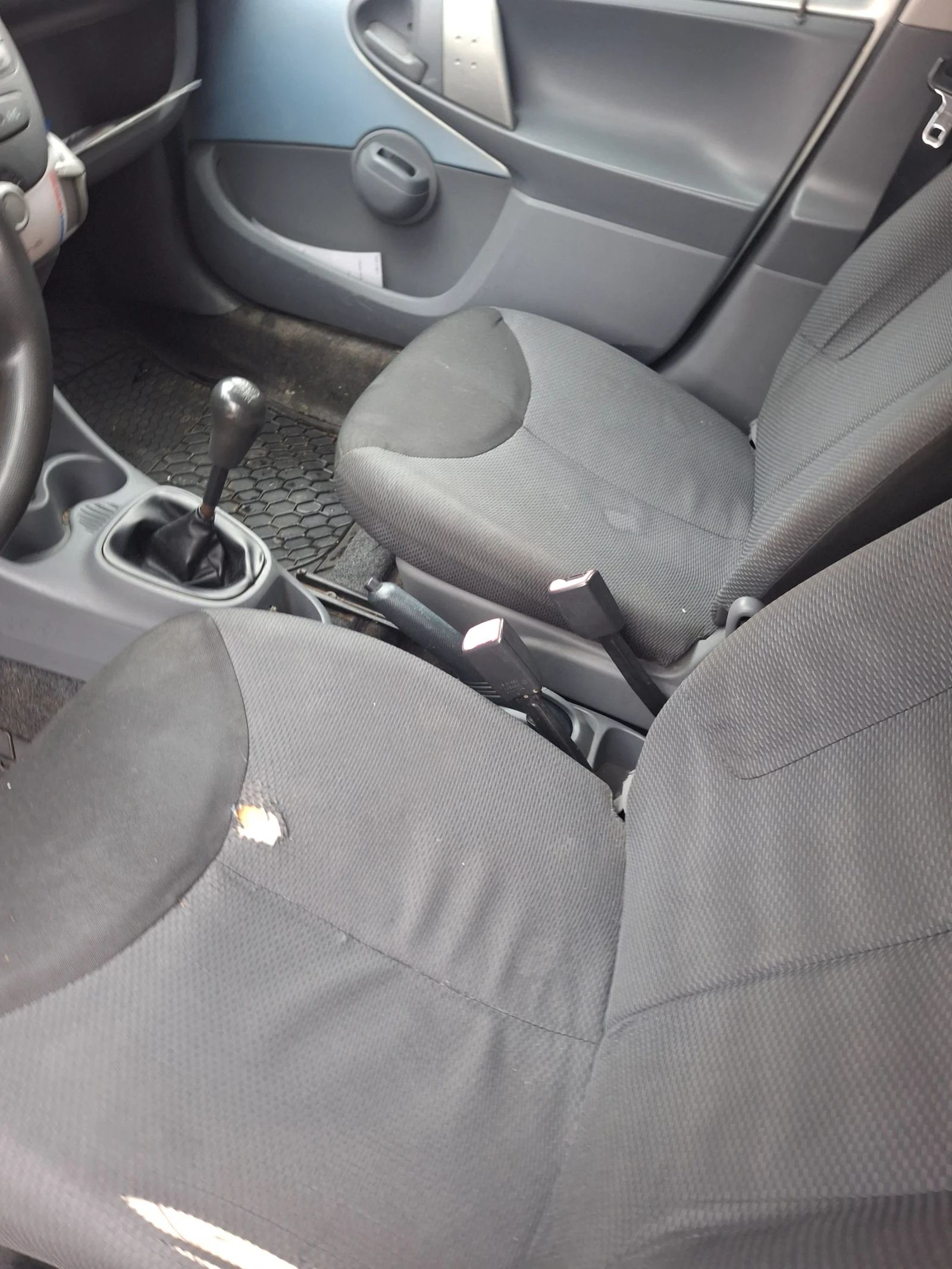 Toyota Aygo, снимка 5 - Автомобили и джипове - 53795808