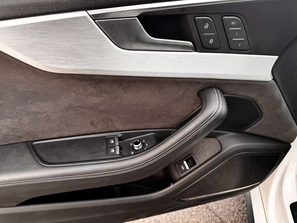 Audi S5 * TECHNIK* ДИСТРОНИК* 360 КАМЕРА* ПОДГРЕВ*  , снимка 17 - Автомобили и джипове - 54029068