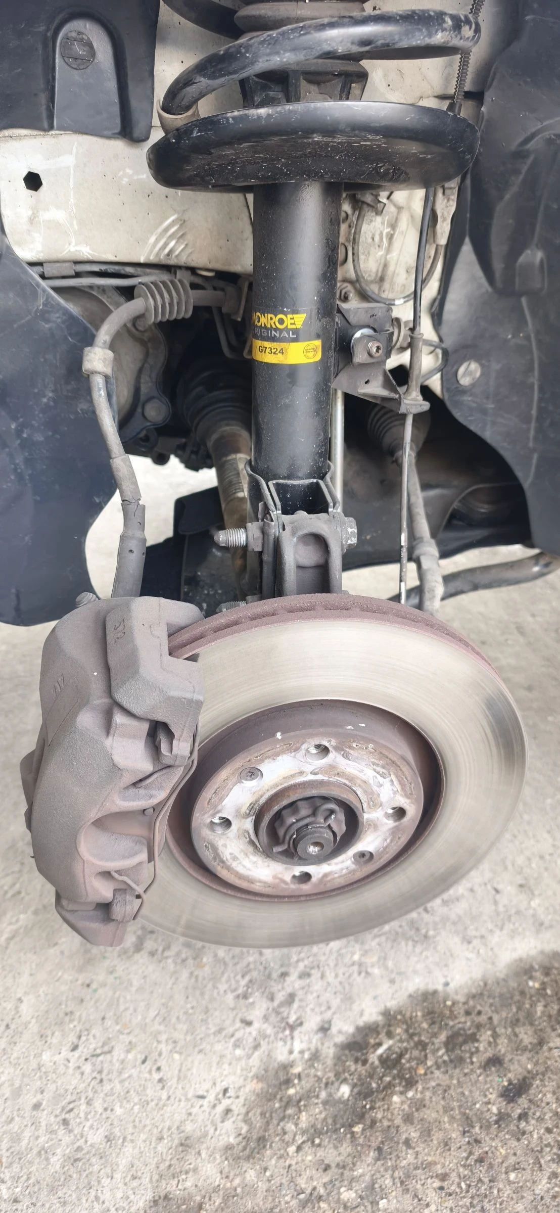 Peugeot Partner 1.6 BlueHdi 100hp CARPLAY, снимка 13 - Автомобили и джипове - 54096611