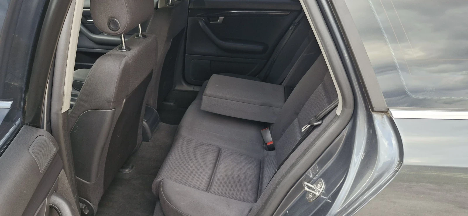 Audi A4 1.9tdi 131hp, снимка 13 - Автомобили и джипове - 54151162