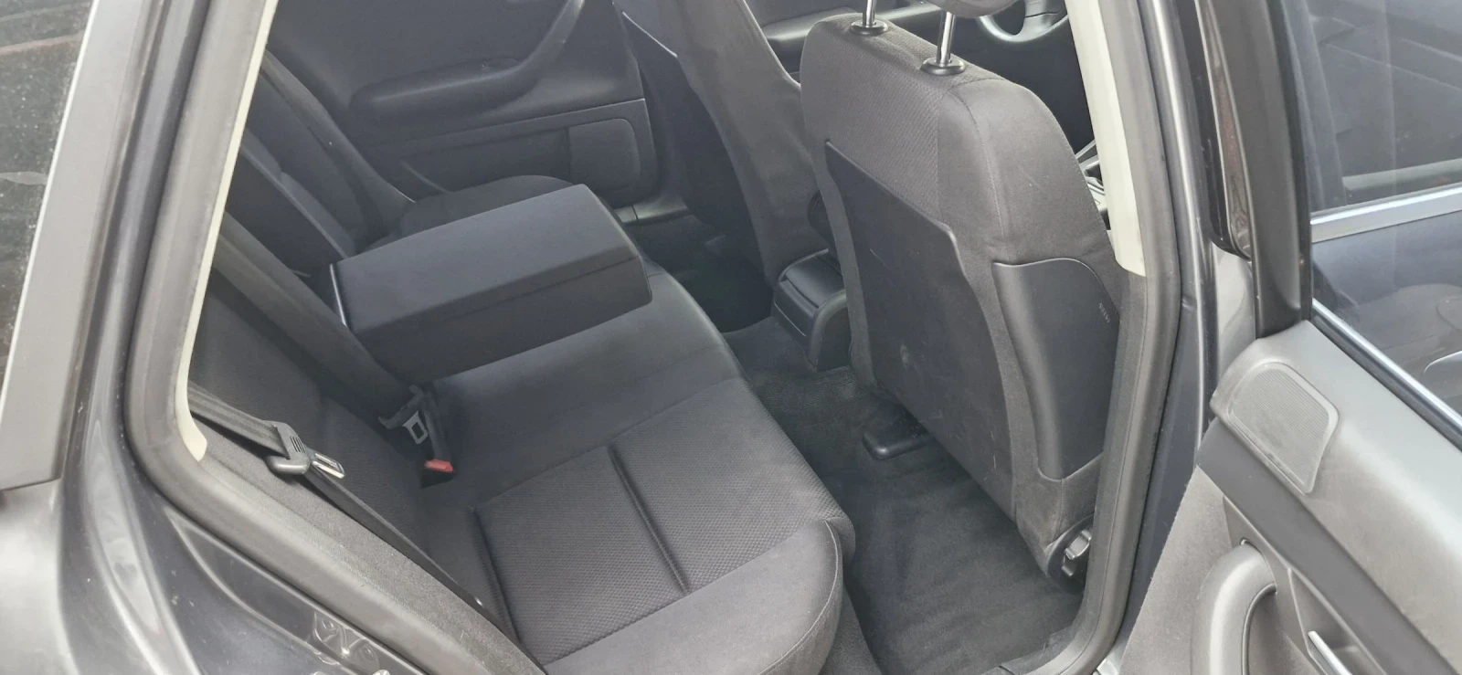 Audi A4 1.9tdi 131hp, снимка 12 - Автомобили и джипове - 54151162