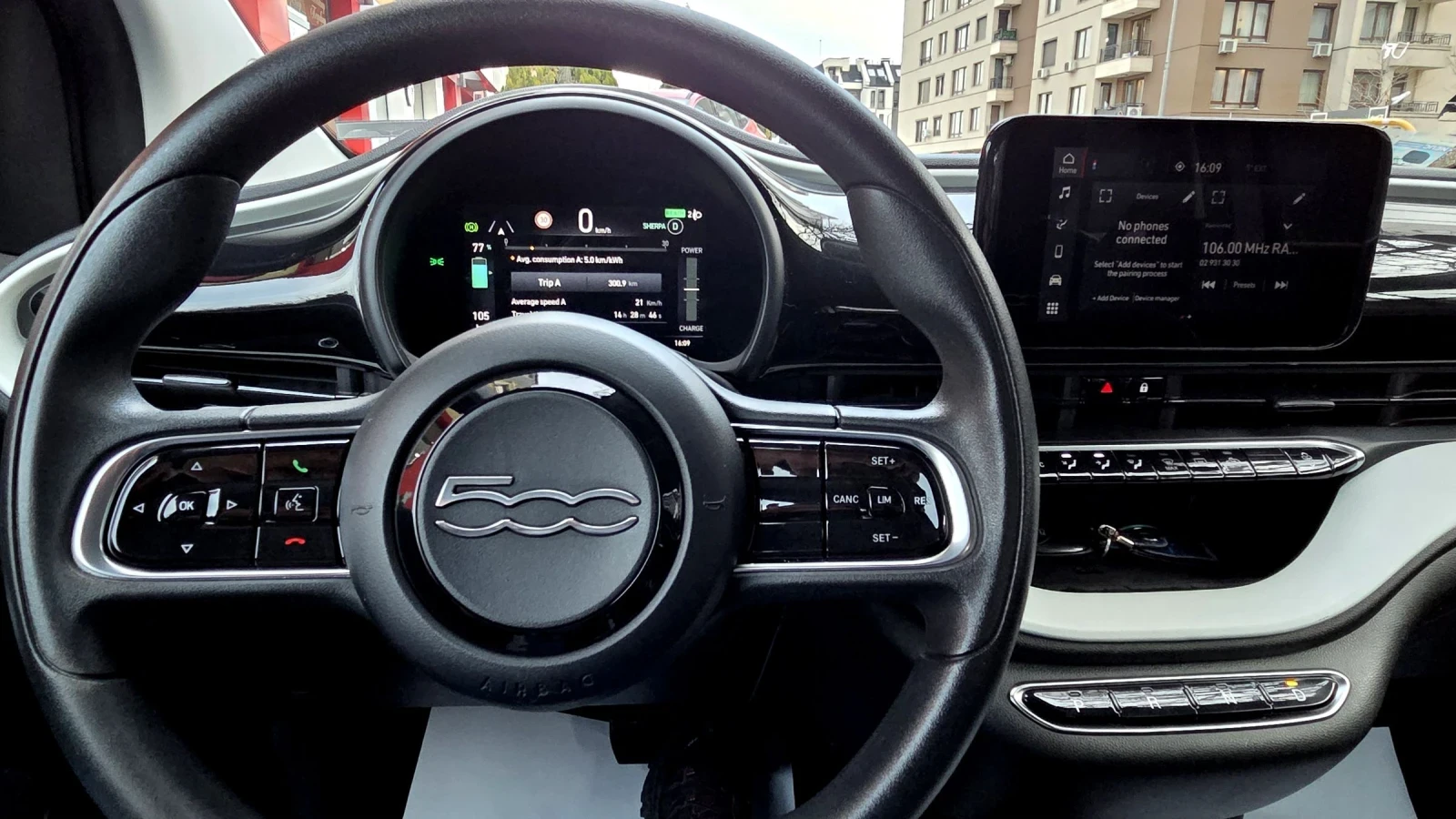 Fiat 500 42KWh/Long Range, снимка 12 - Автомобили и джипове - 54373990