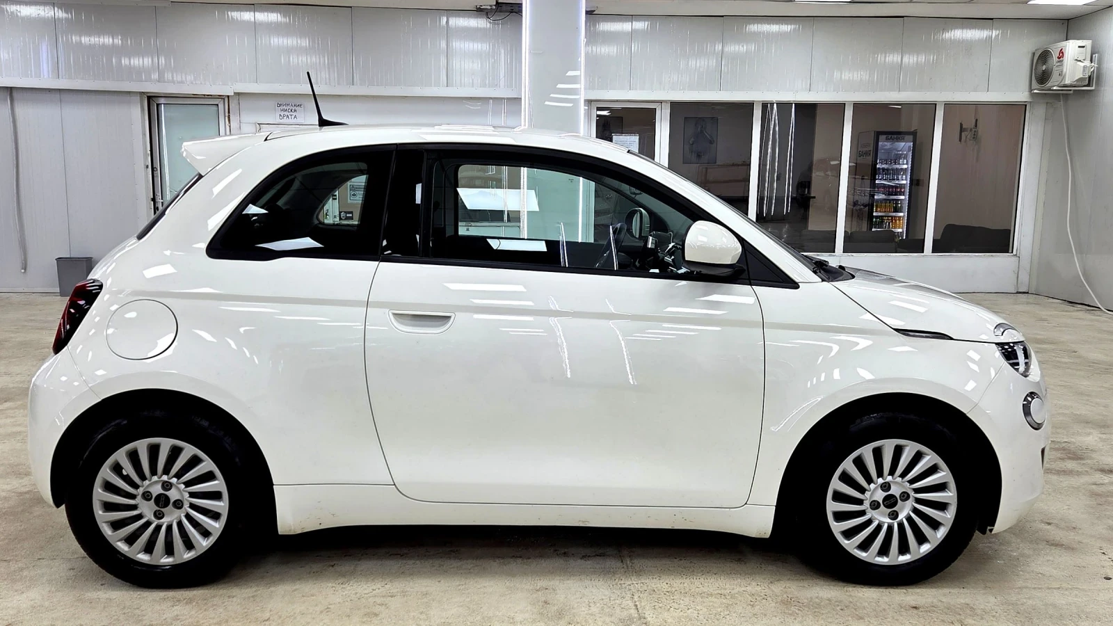 Fiat 500 42KWh/Long Range, снимка 3 - Автомобили и джипове - 54373990