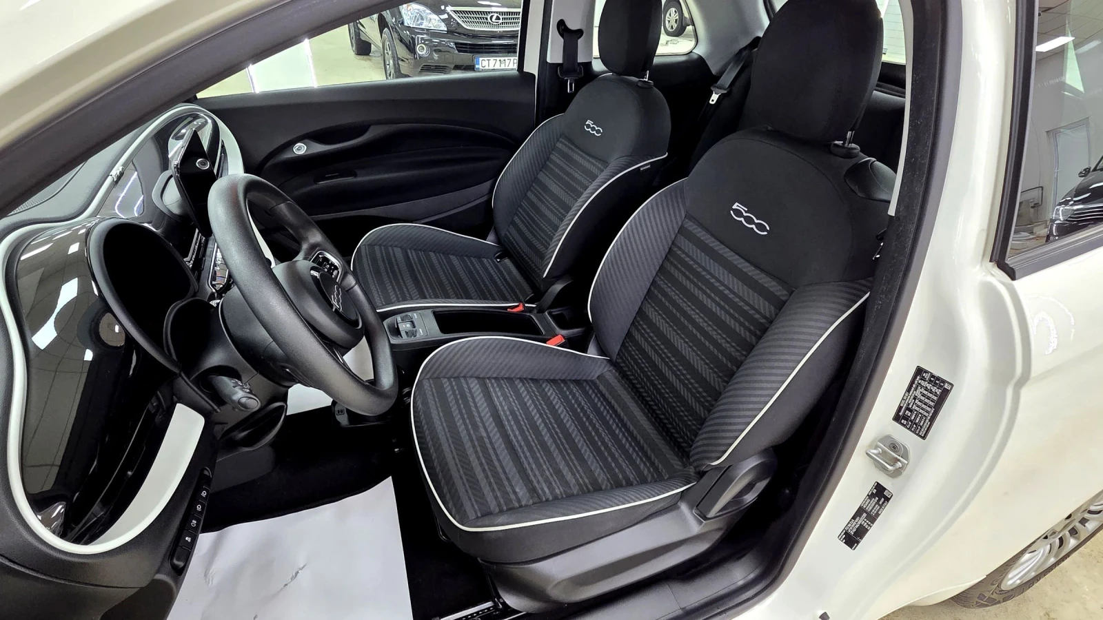 Fiat 500 42KWh/Long Range, снимка 9 - Автомобили и джипове - 54373990