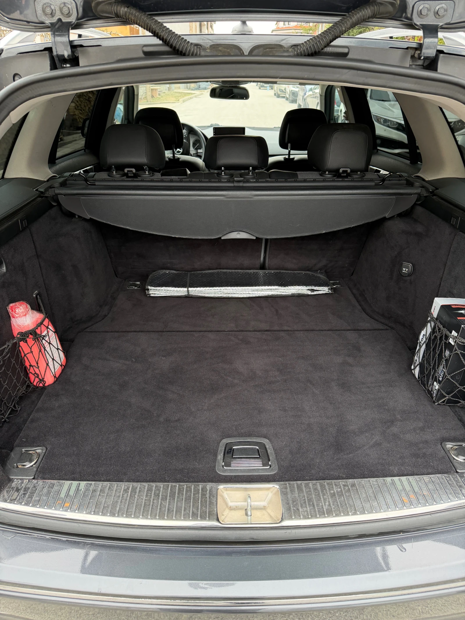 Mercedes-Benz C 220, снимка 11 - Автомобили и джипове - 54618133