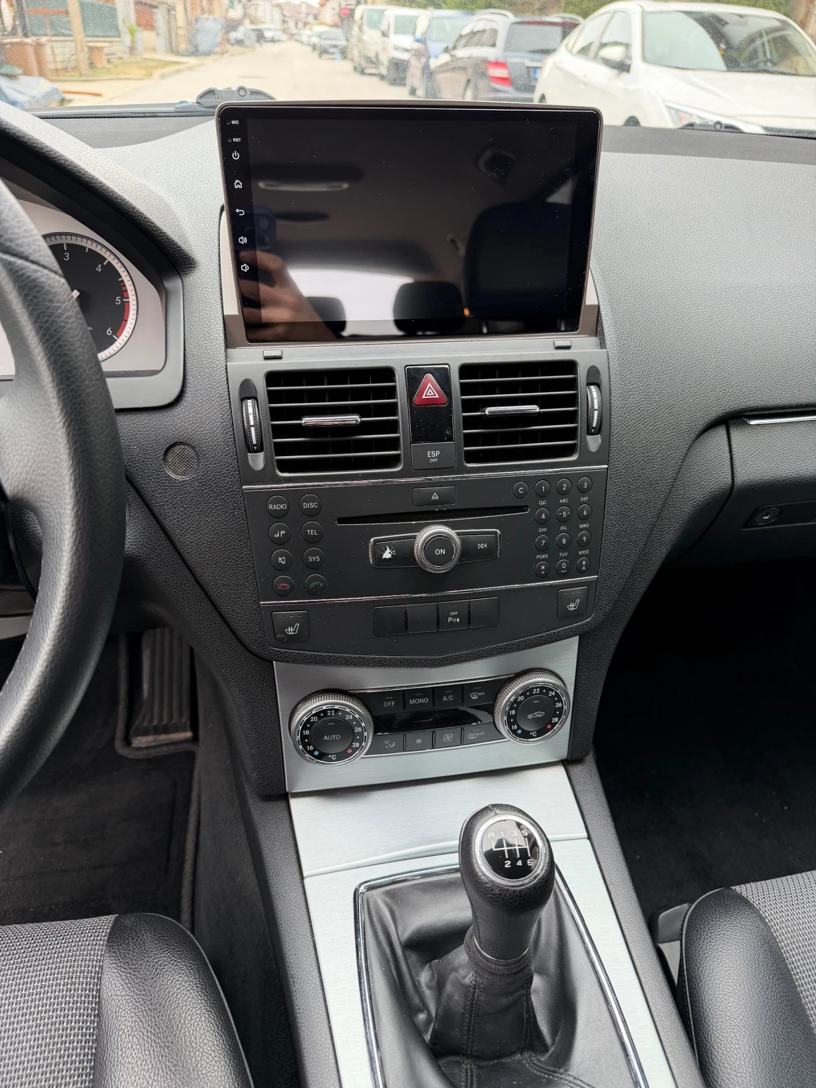 Mercedes-Benz C 220, снимка 14 - Автомобили и джипове - 54618133