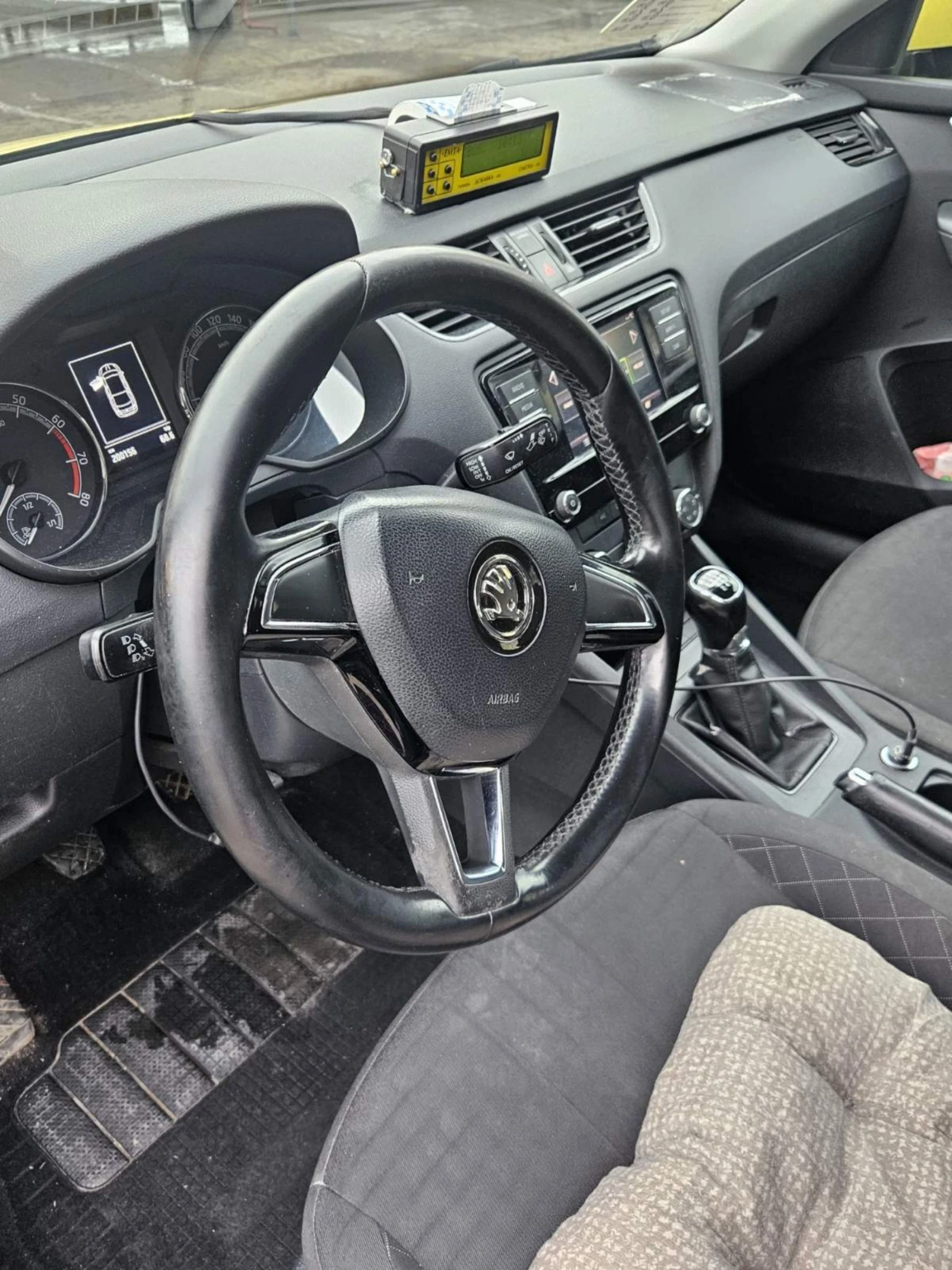 Skoda Octavia 1.4 Метан, снимка 8 - Автомобили и джипове - 54835258