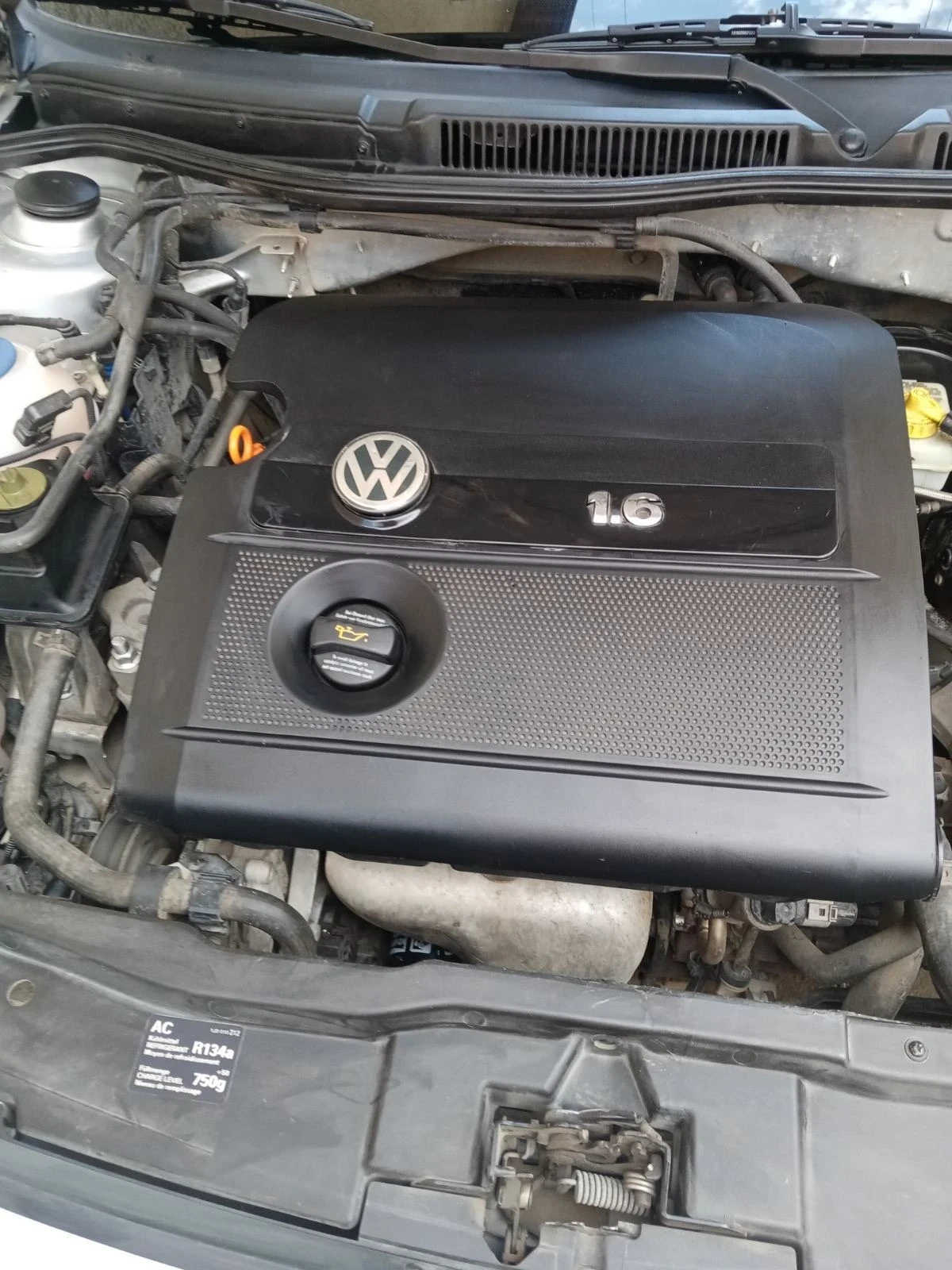 VW Golf 4, снимка 8 - Автомобили и джипове - 55325580