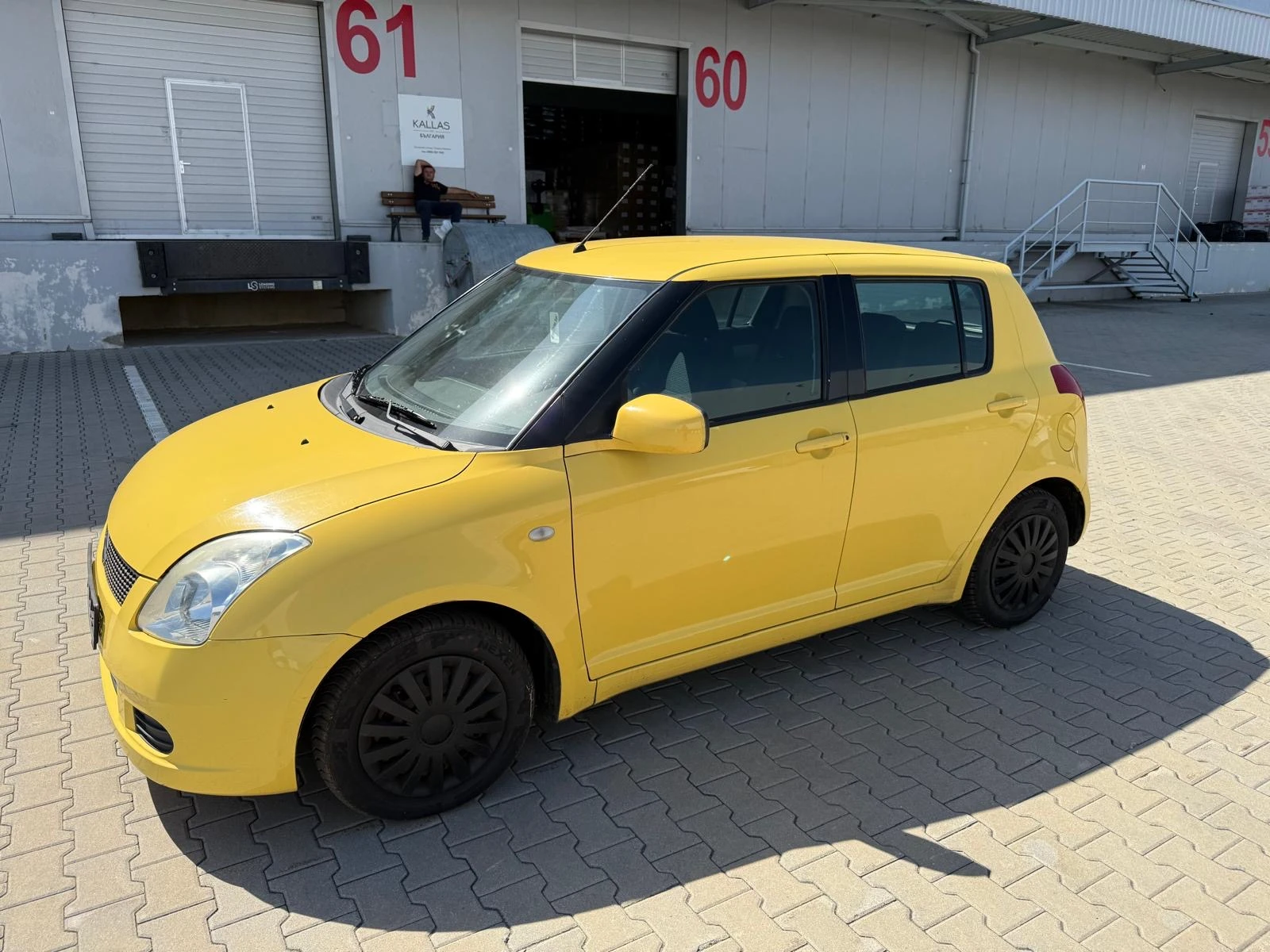 Suzuki Swift, снимка 10 - Автомобили и джипове - 55354371