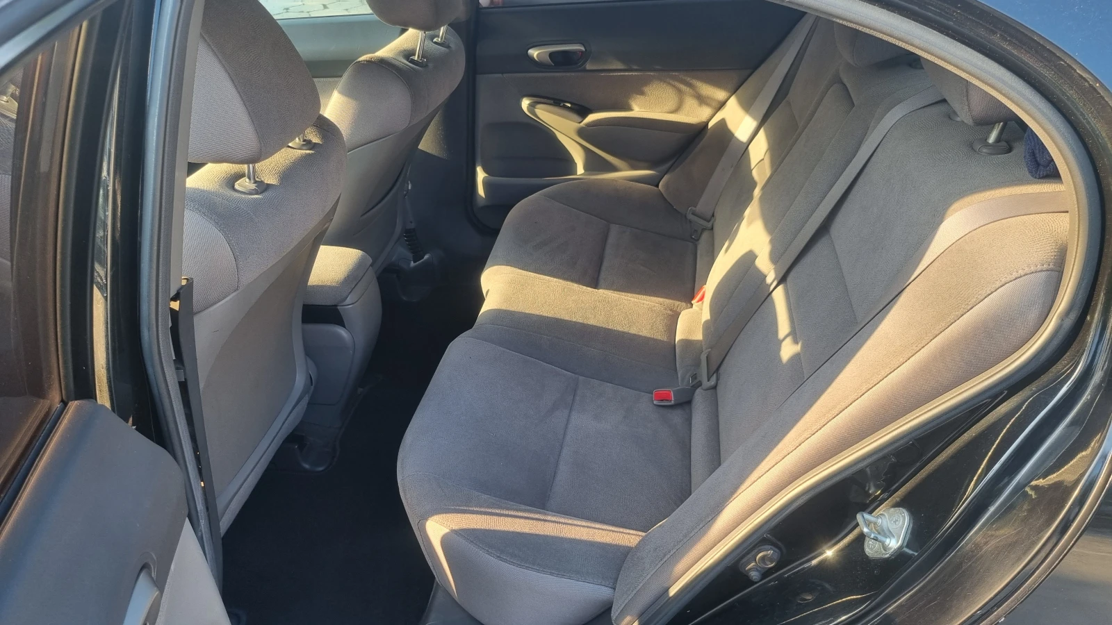 Honda Civic, снимка 10 - Автомобили и джипове - 55389759
