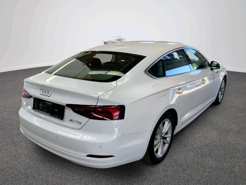 Audi A5 Sportback 40 TDI, снимка 3 - Автомобили и джипове - 55638949