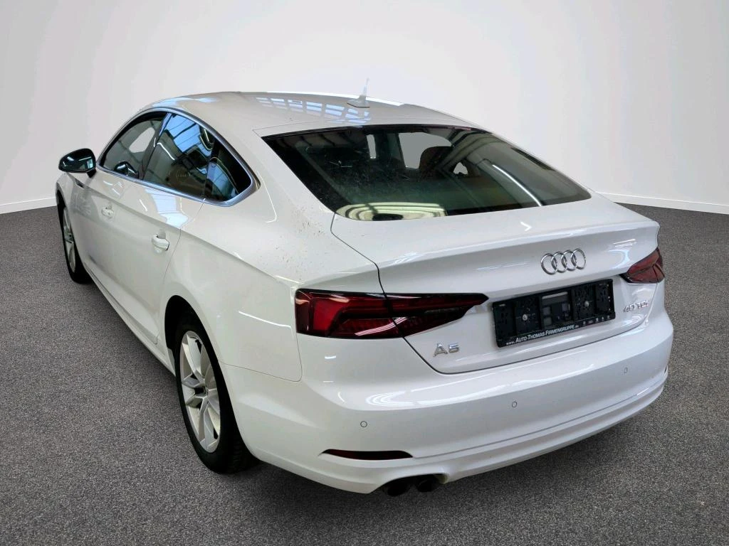 Audi A5 Sportback 40 TDI, снимка 4 - Автомобили и джипове - 55638949