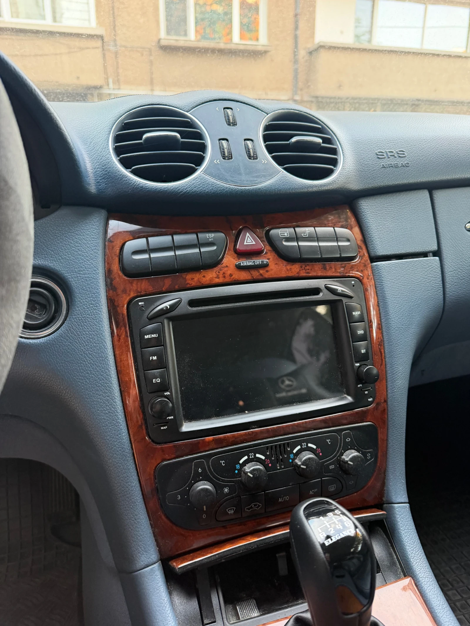 Mercedes-Benz CLK, снимка 3 - Автомобили и джипове - 56215265