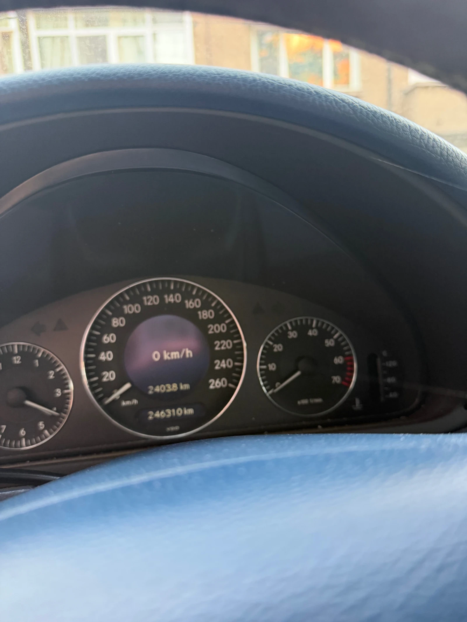 Mercedes-Benz CLK, снимка 4 - Автомобили и джипове - 56215265