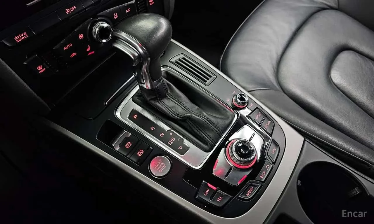 Audi A4 30 TDI Dynamiс/ФИНАНСИРАНЕ, снимка 9 - Автомобили и джипове - 56331954