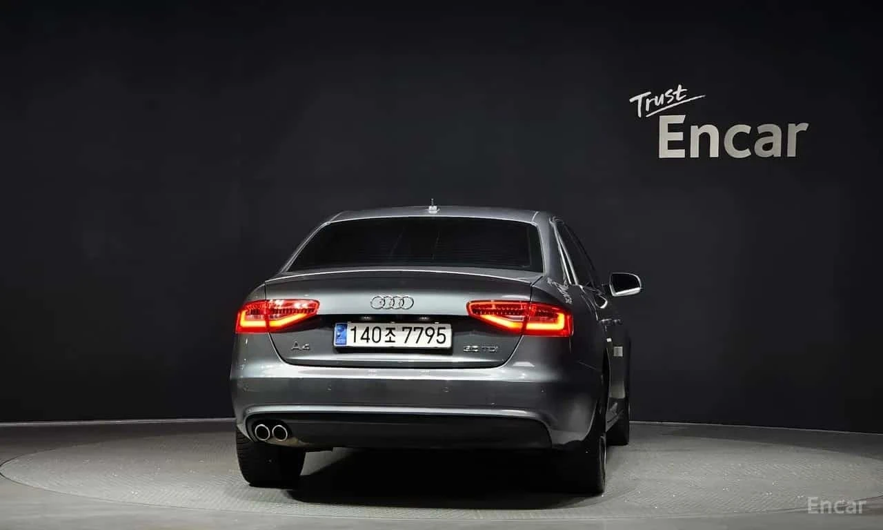 Audi A4 30 TDI Dynamiс/ФИНАНСИРАНЕ, снимка 4 - Автомобили и джипове - 56331954