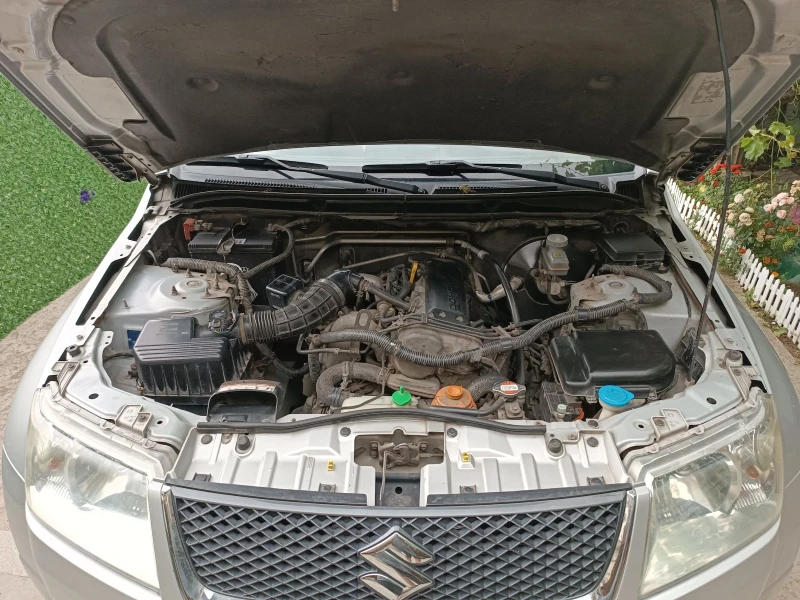 Suzuki Grand vitara 1.6 4X4 , снимка 12 - Автомобили и джипове - 53008907