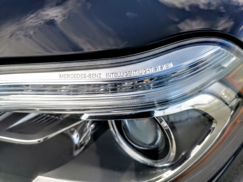 Mercedes-Benz GL 500 V8 BiTurbo * KeyLess * BiXenon, снимка 10 - Автомобили и джипове - 52148575