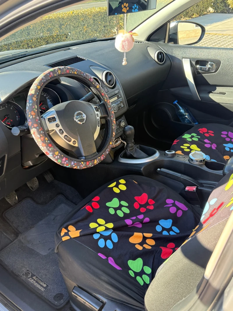 Nissan Qashqai + 2 Panorama 2.0i, снимка 11 - Автомобили и джипове - 52825282