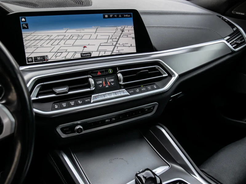 BMW X6 xDrive40i* АвтоКредит* (ЦЕНА ДО БГ), снимка 13 - Автомобили и джипове - 52837411