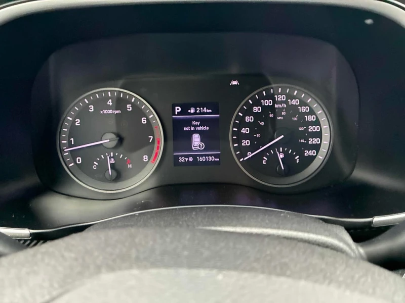 Hyundai Tucson * Preferred * CARFAX * БЕЗ ПЪРВОНАЧАЛНА ВНОСКА, снимка 8 - Автомобили и джипове - 53103271