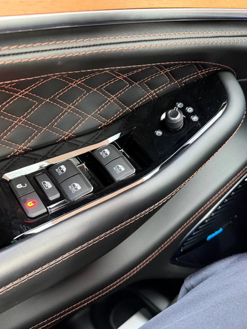 Jeep Grand cherokee, снимка 10 - Автомобили и джипове - 53263853