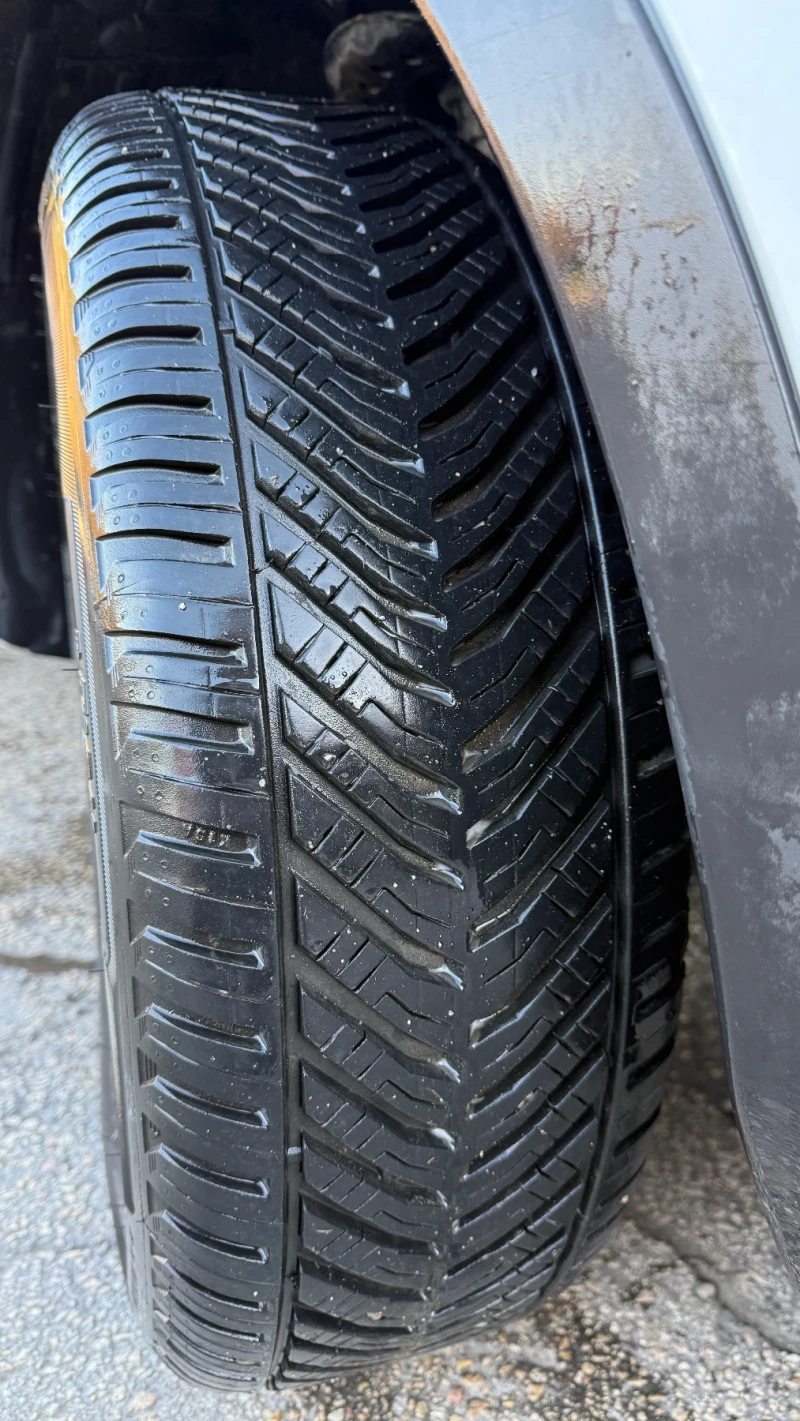 Nissan Qashqai + 2 2.0 141к.с. 4х4, снимка 12 - Автомобили и джипове - 53303291