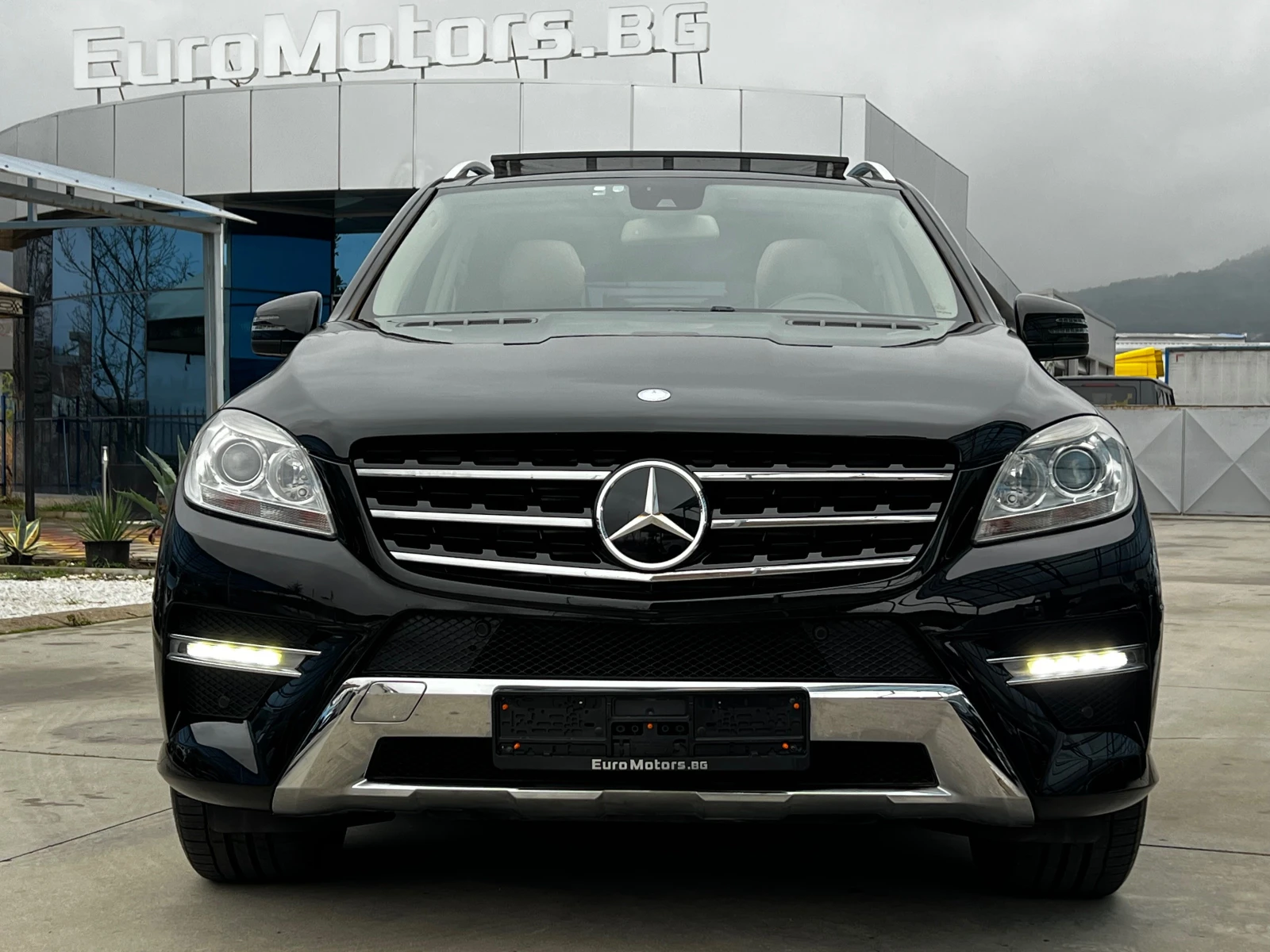 Mercedes-Benz ML 350 CDI, 4-MATIC, PANORAMA, DISTRONIC, REAR SEAT ENTER - изображение 2