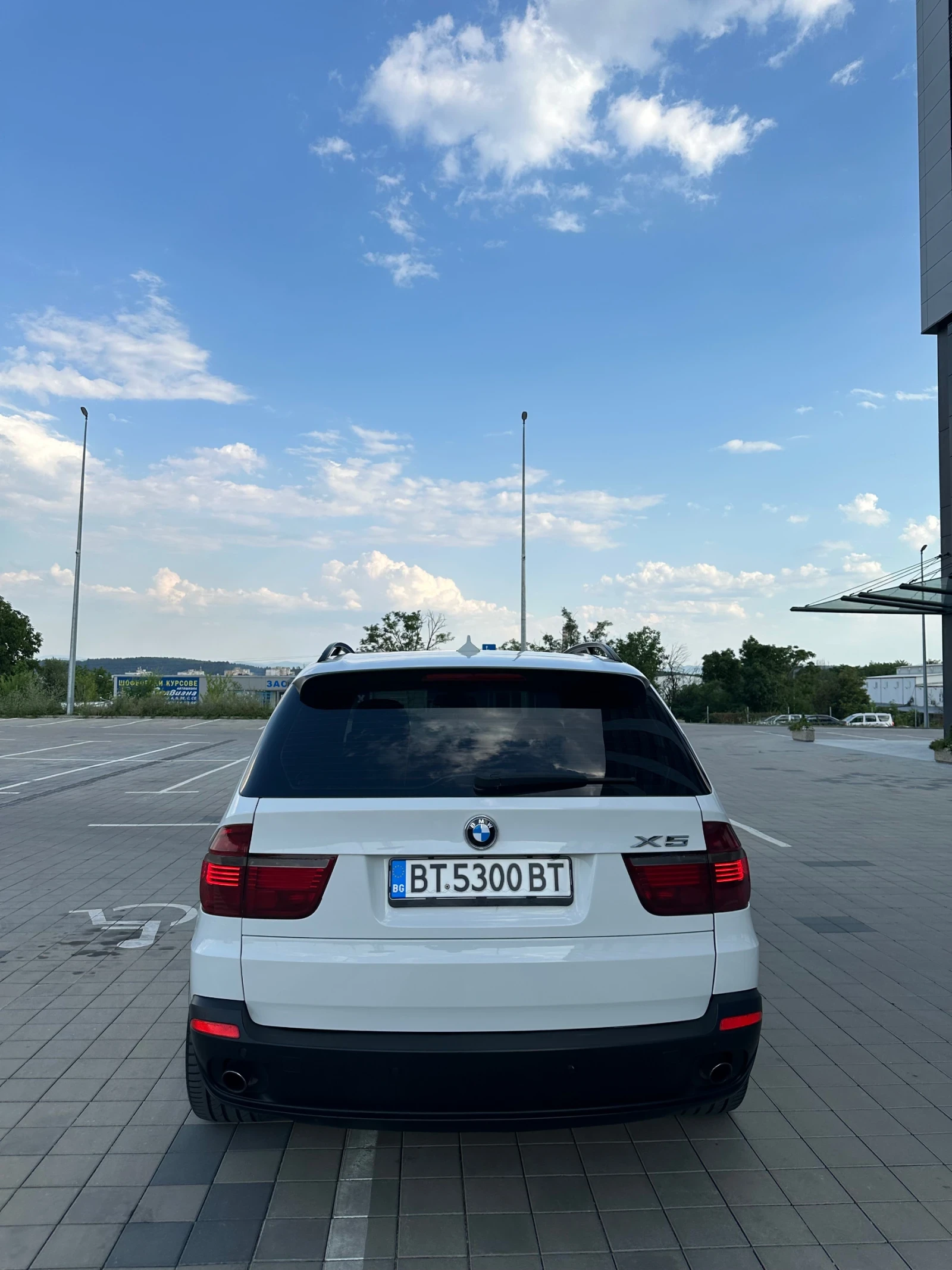 BMW X5  - изображение 6