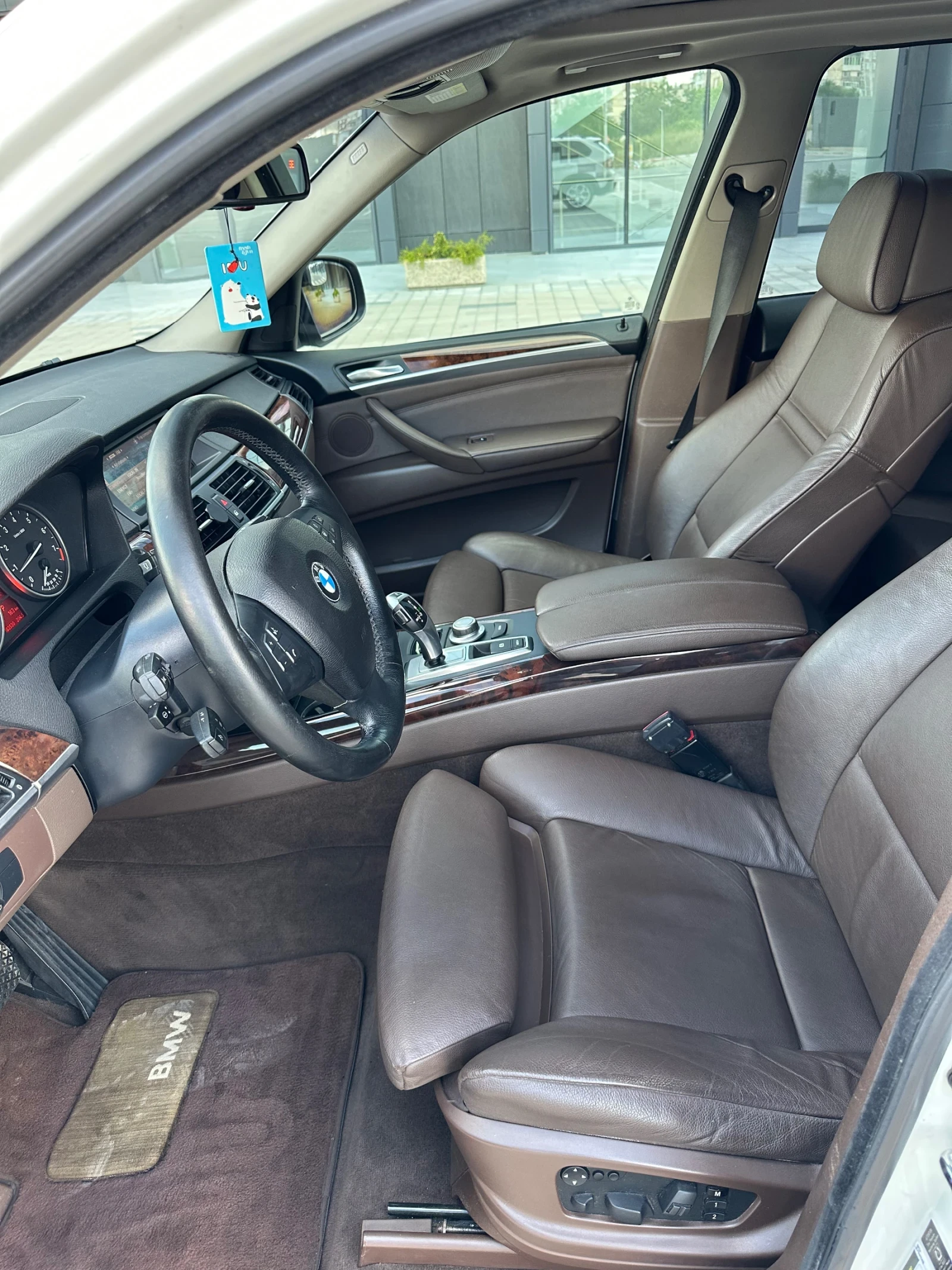 BMW X5  - изображение 8