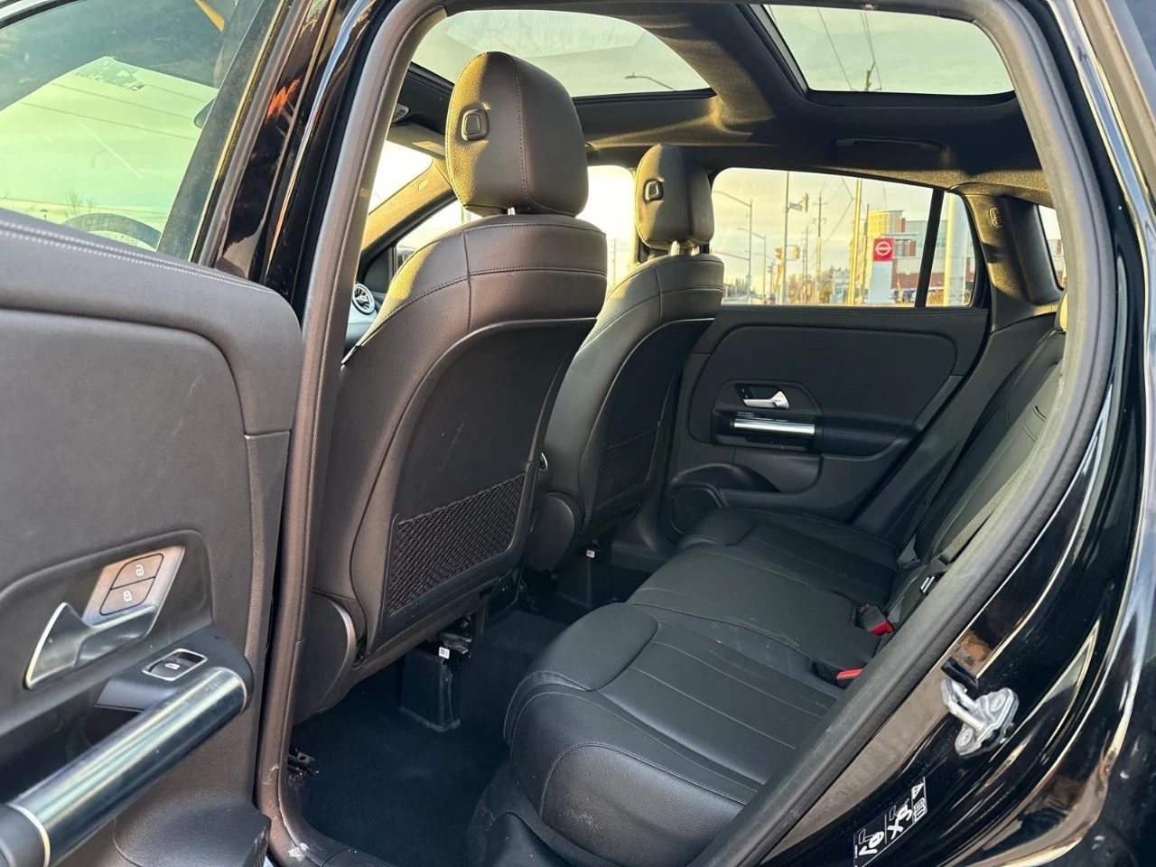 Mercedes-Benz GLA 250 4MATIC* KEYLESS* �������* ������* �������� | Mobile.bg � ����������� 11