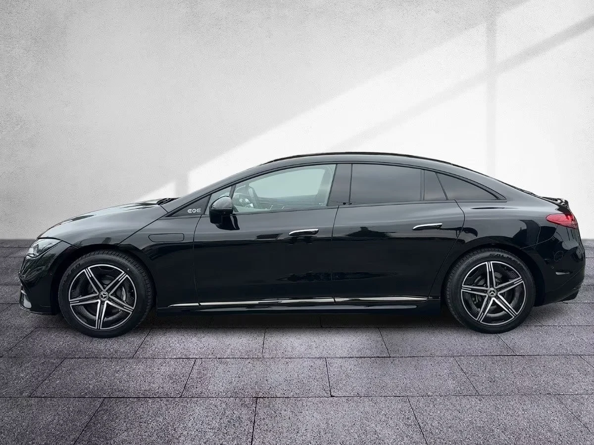Mercedes-Benz EQE 350+ AMG Premium 25k km DISTR 360 Matrix Burmest, снимка 3 - Автомобили и джипове - 54214981
