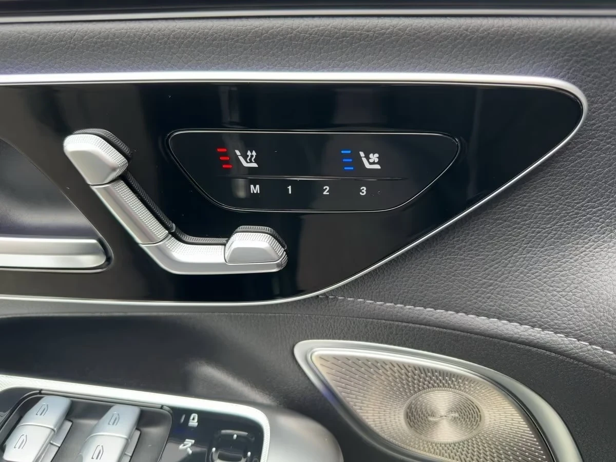 Mercedes-Benz EQE 350+ AMG Premium 25k km DISTR 360 Matrix Burmest, снимка 12 - Автомобили и джипове - 54214981