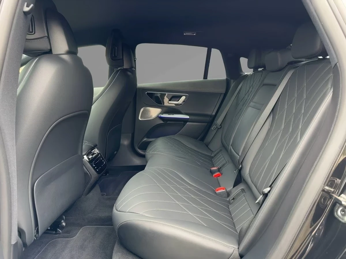 Mercedes-Benz EQE 350+ AMG Premium 25k km DISTR 360 Matrix Burmest, снимка 14 - Автомобили и джипове - 54214981