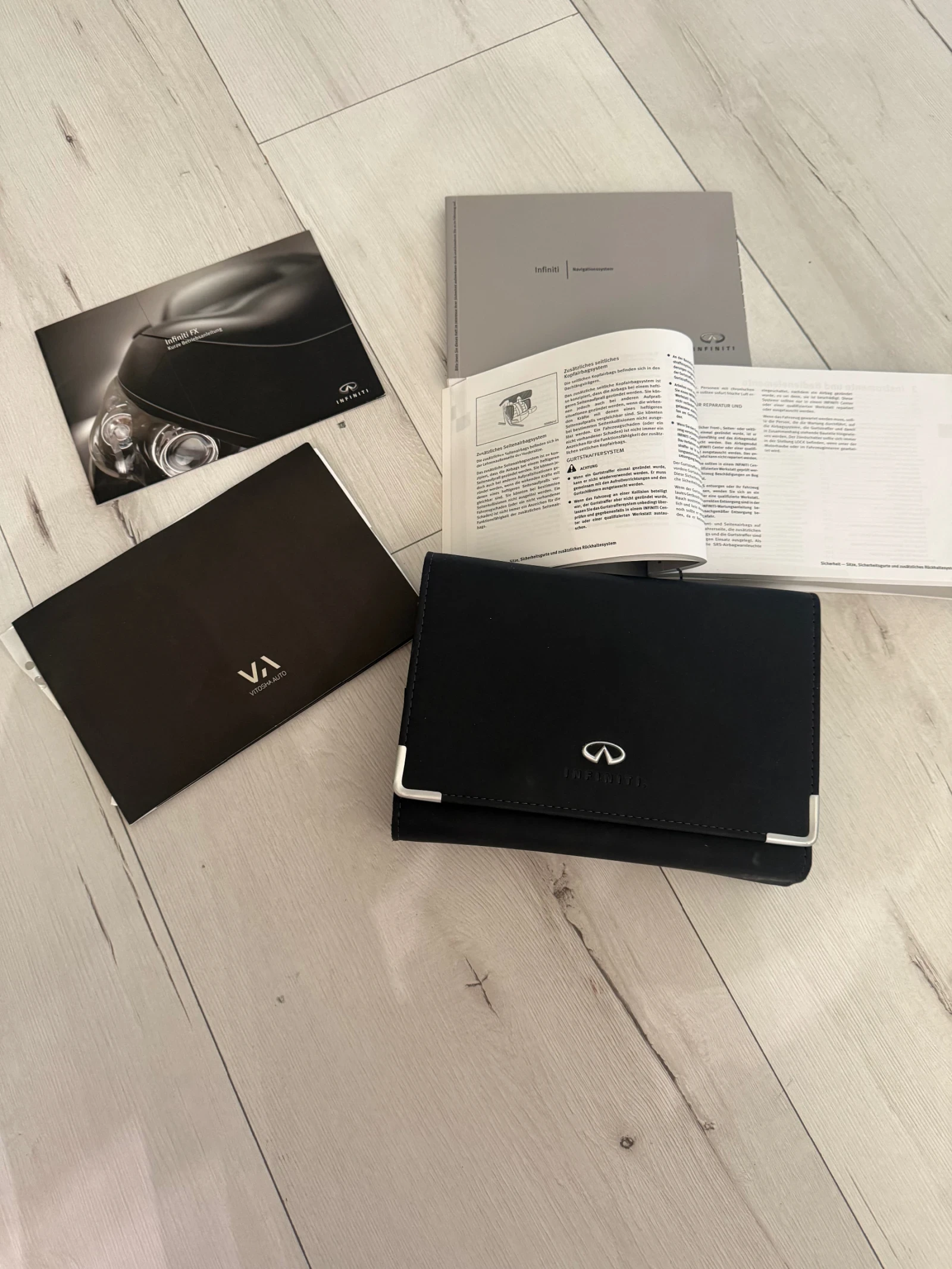Infiniti QX70, снимка 11 - Автомобили и джипове - 54381489