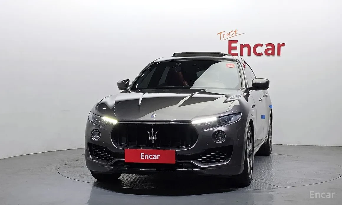 Maserati Levante 3.0 V6, снимка 3 - Автомобили и джипове - 54604071